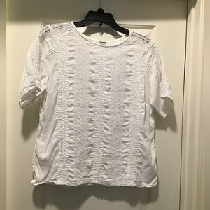 Old navy white mixed media shirt
